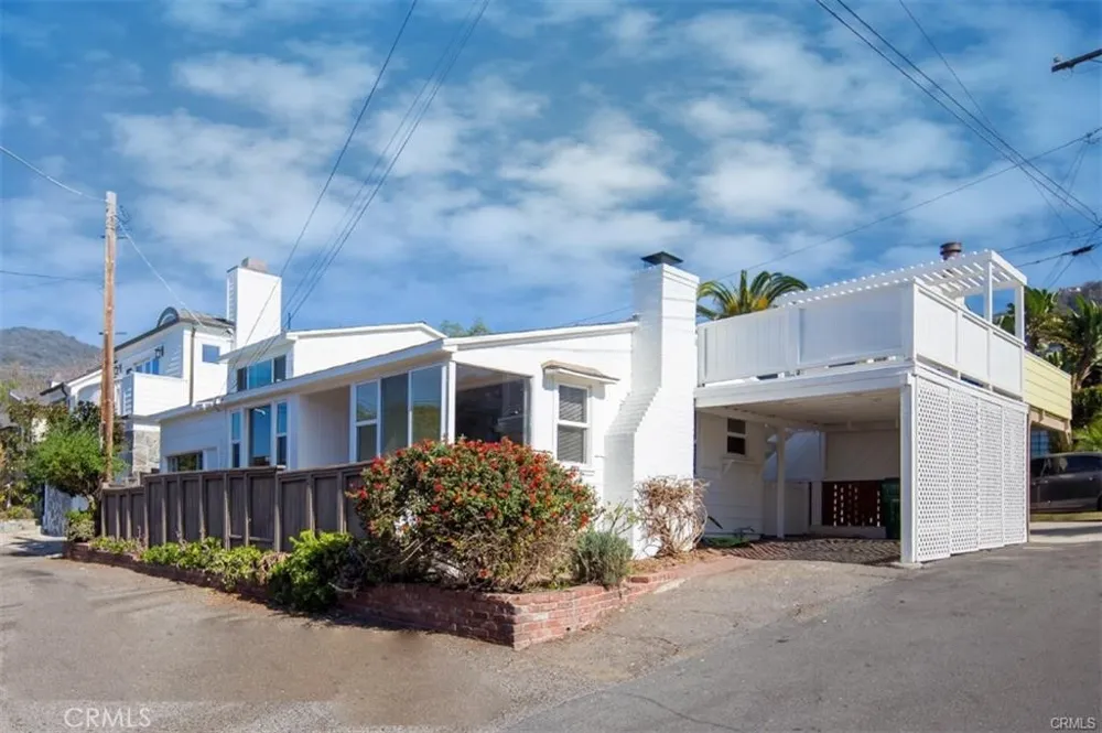 31612 Santa Rosa Drive Laguna Beach, CA 92651