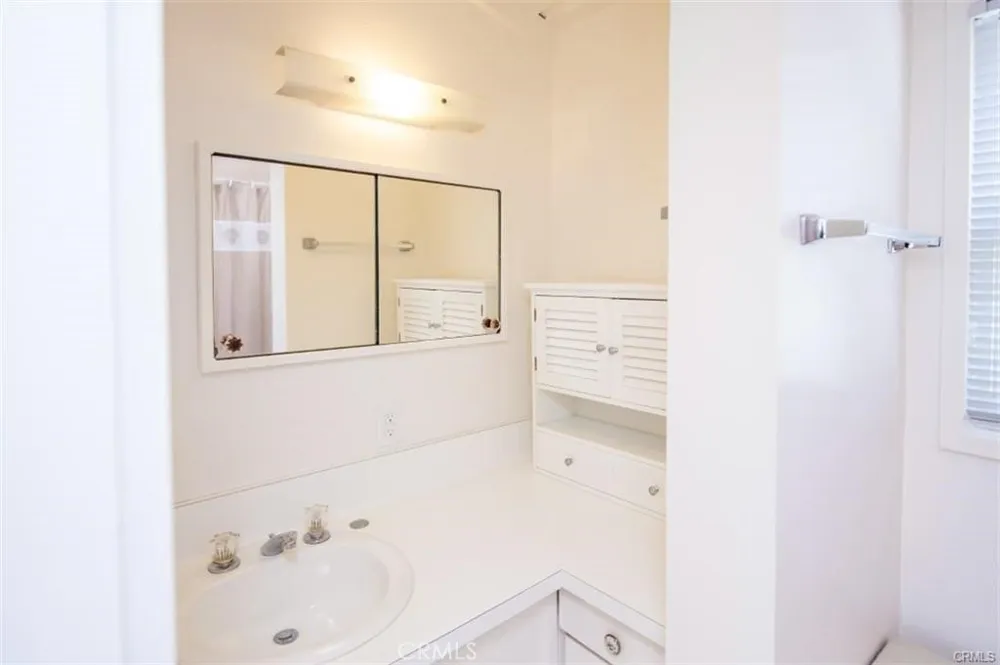 31612 Santa Rosa Drive Laguna Beach, CA 92651