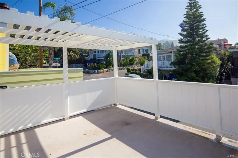 31612 Santa Rosa Drive Laguna Beach, CA 92651