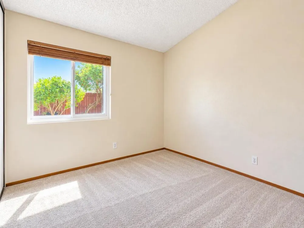 652 Irene Road Oceanside, CA 92057