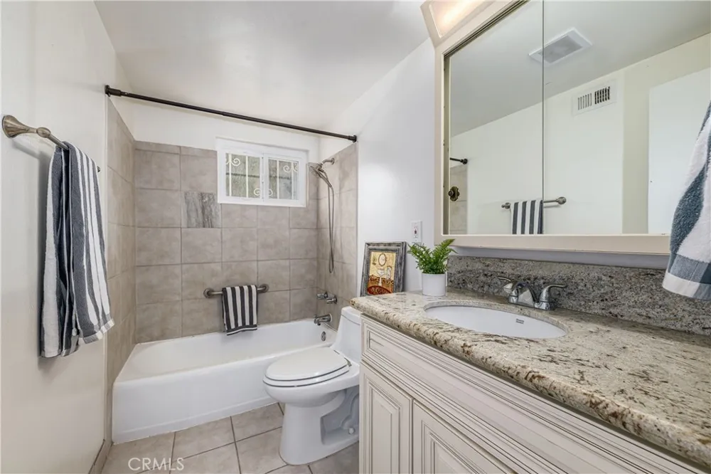 3986 HAVENHURST AVE Riverside, CA 92507