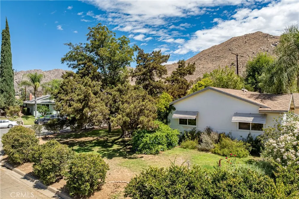 3986 HAVENHURST AVE Riverside, CA 92507