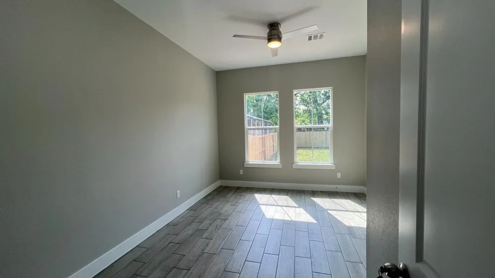 208 Indiana Street #2 South Houston, TX 77587