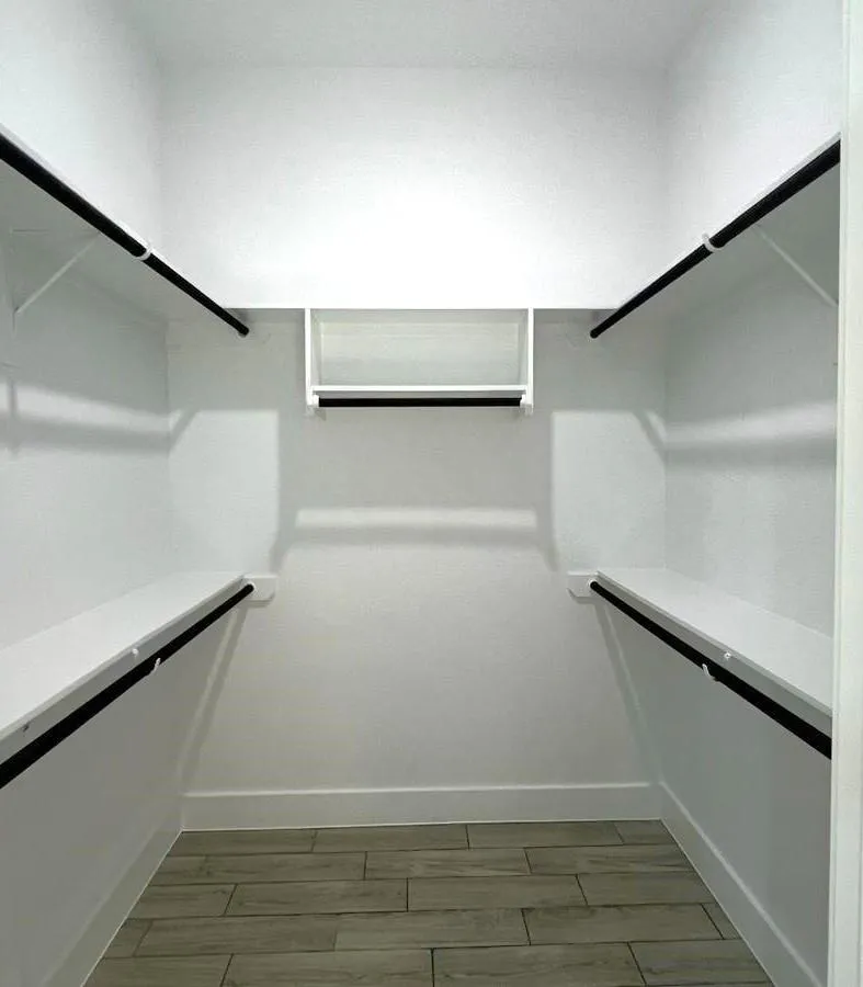 208 Indiana Street #2 South Houston, TX 77587