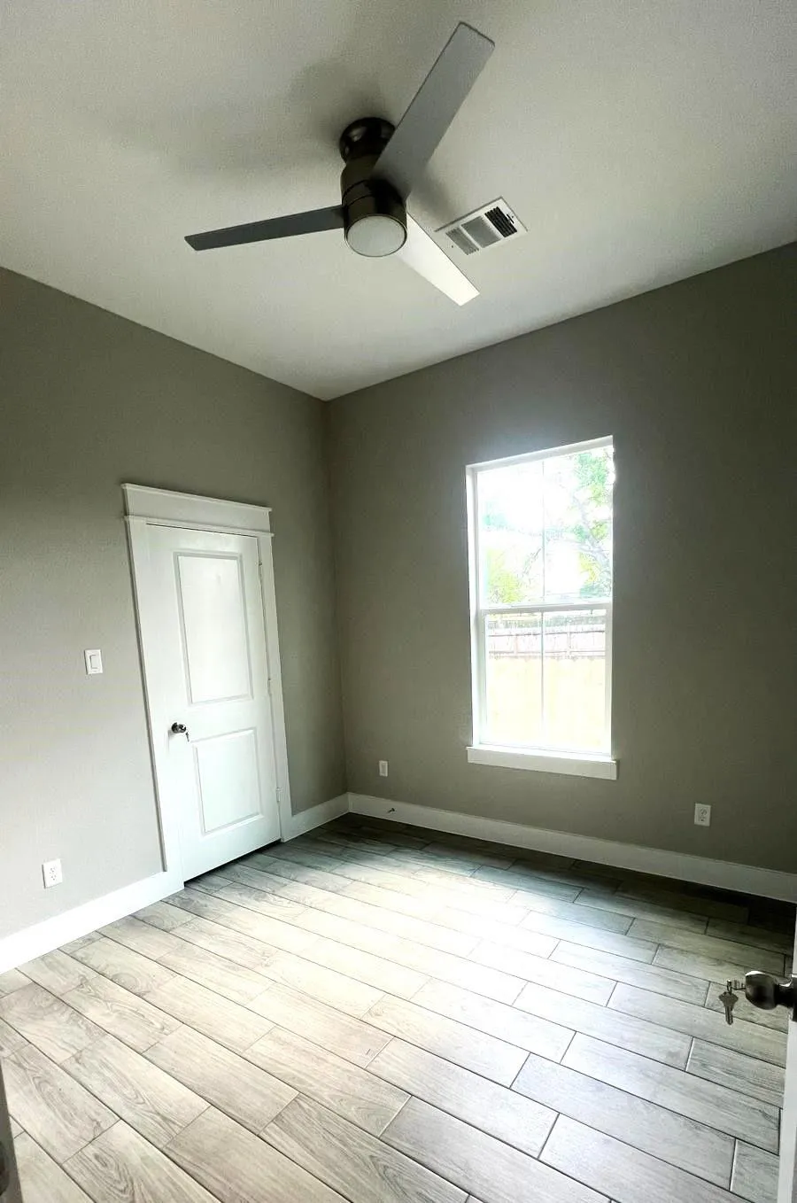 208 Indiana Street #2 South Houston, TX 77587