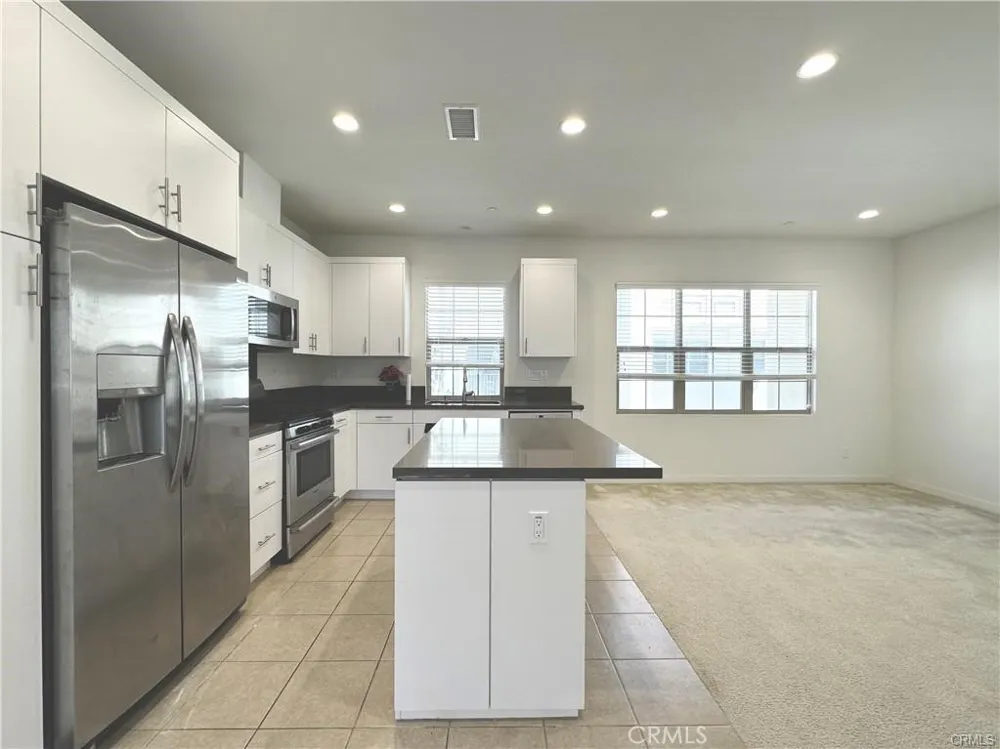 129 Briarberry Irvine, CA 92618