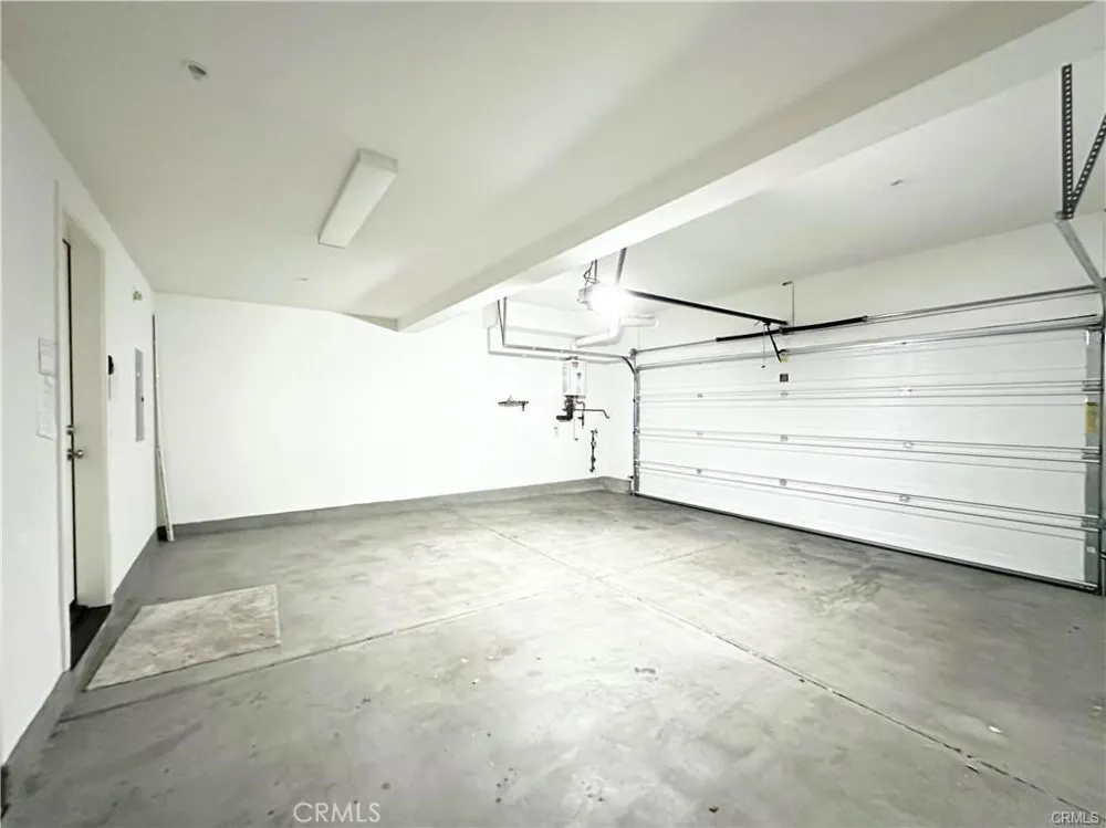 129 Briarberry Irvine, CA 92618