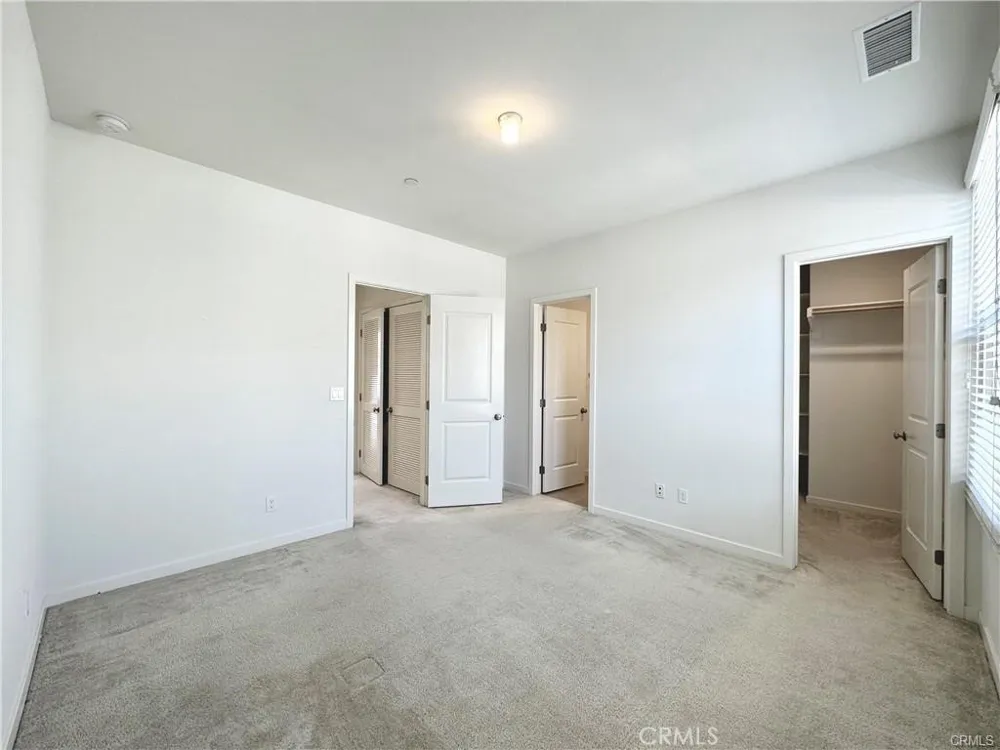129 Briarberry Irvine, CA 92618