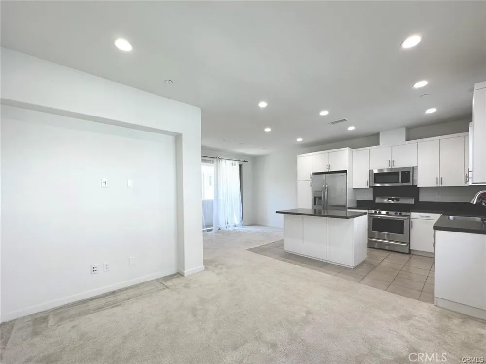 129 Briarberry Irvine, CA 92618