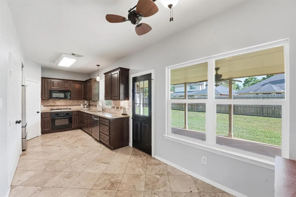 6215 Lake Chase Court Katy, TX 77493