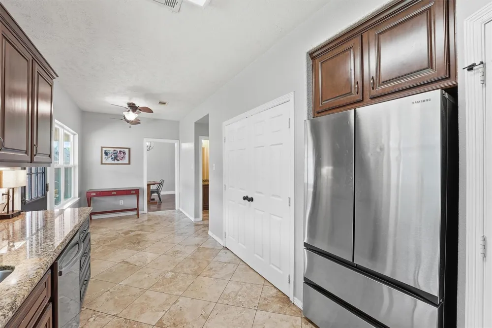 6215 Lake Chase Court Katy, TX 77493