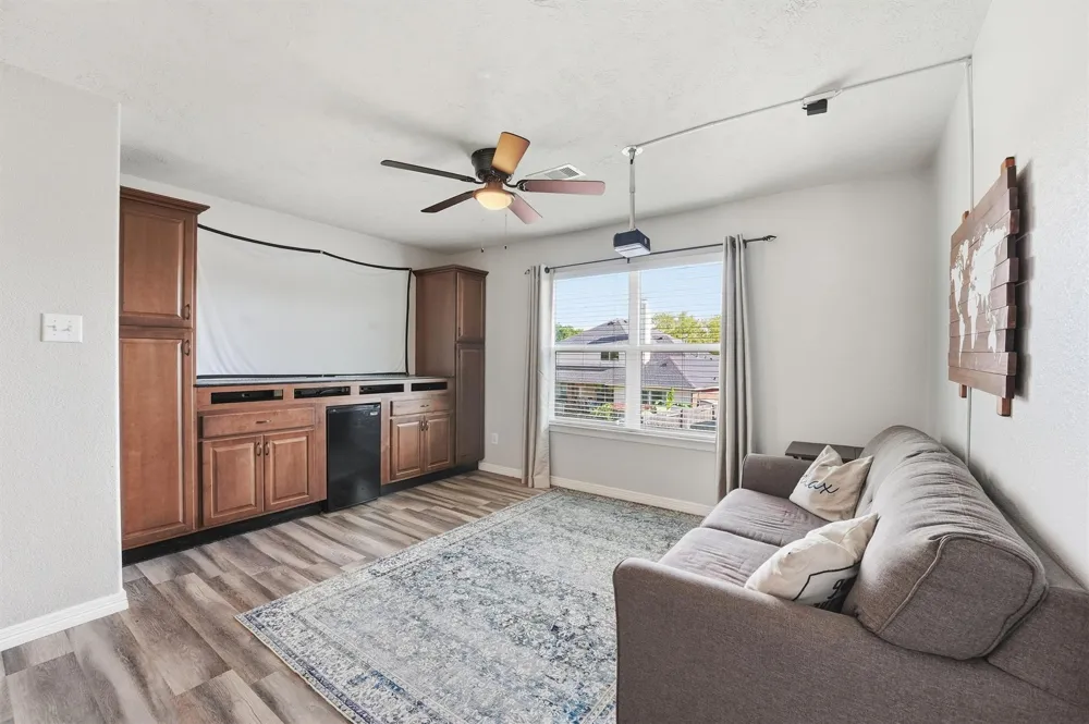 6215 Lake Chase Court Katy, TX 77493