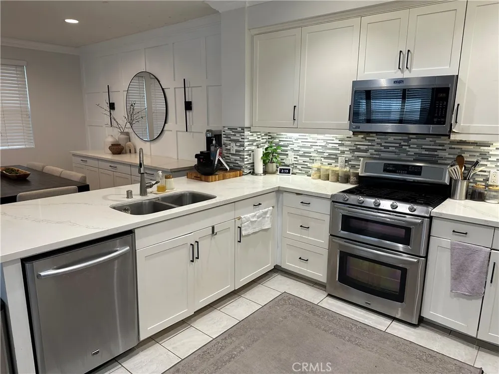 1487 Montgomery Tustin, CA 92782