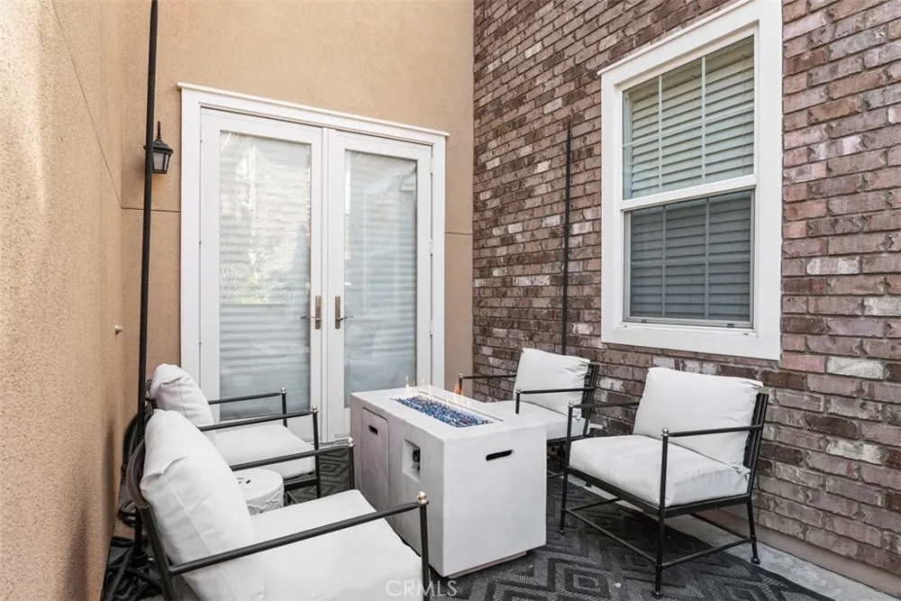 1487 Montgomery Tustin, CA 92782