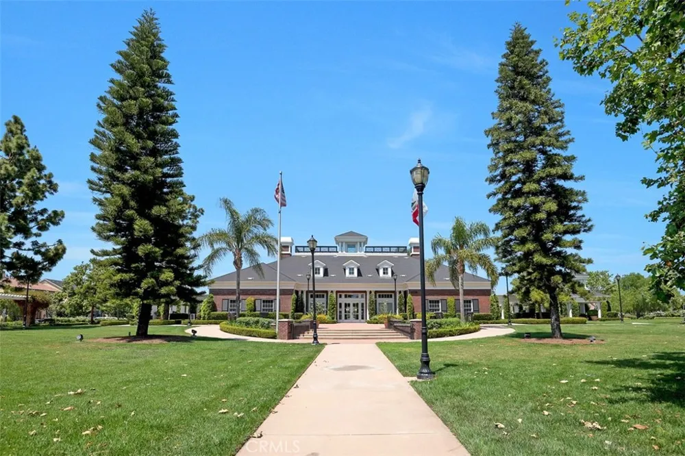 1487 Montgomery Tustin, CA 92782