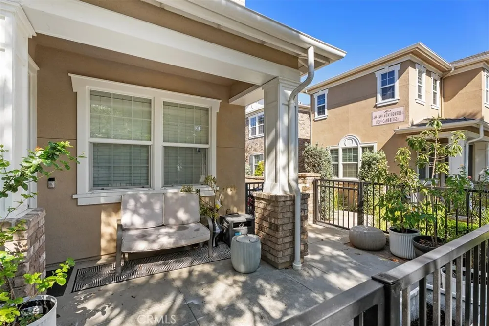 1487 Montgomery Tustin, CA 92782