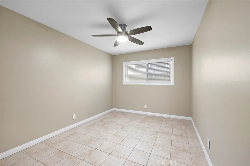 214 20th Street #B Newport Beach, CA 92663