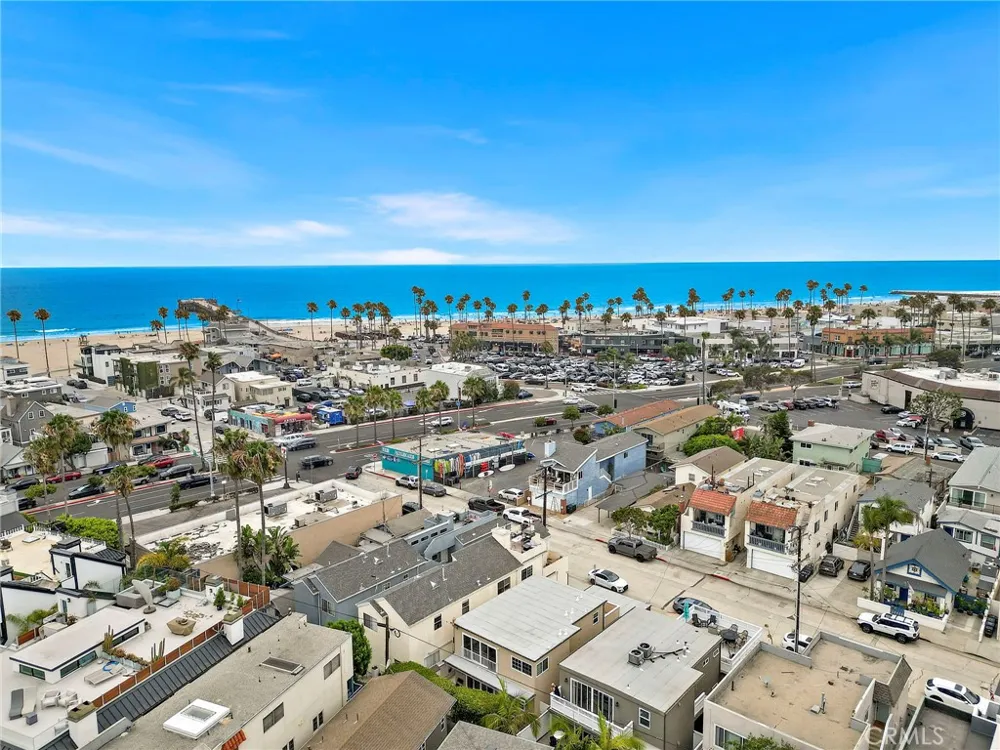 214 20th Street #B Newport Beach, CA 92663