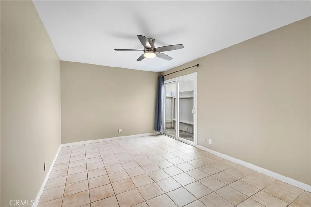 214 20th Street #B Newport Beach, CA 92663