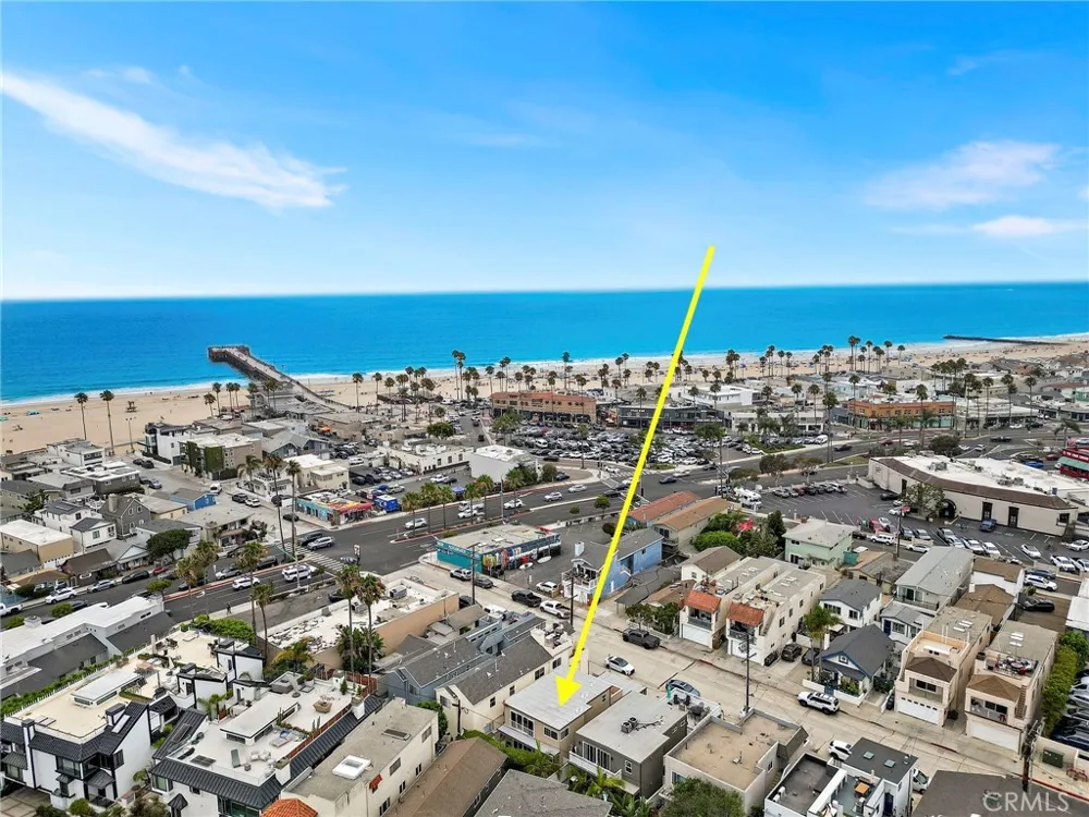 214 20th Street #B Newport Beach, CA 92663