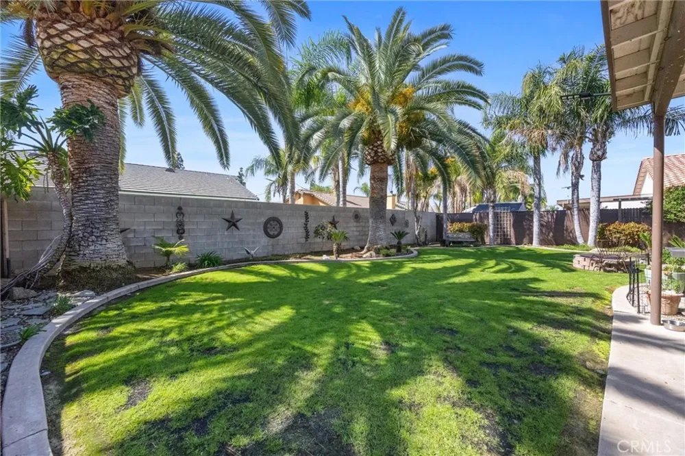 12503 Sawtooth Bakersfield, CA 93312