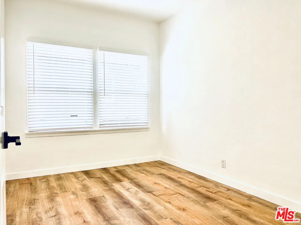 604 E CHEVY CHASE DRIVE #D Glendale, CA 91205