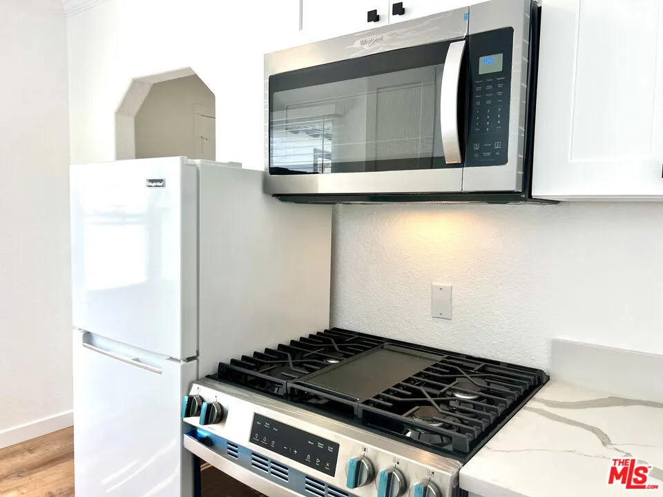 604 E CHEVY CHASE DRIVE #D Glendale, CA 91205