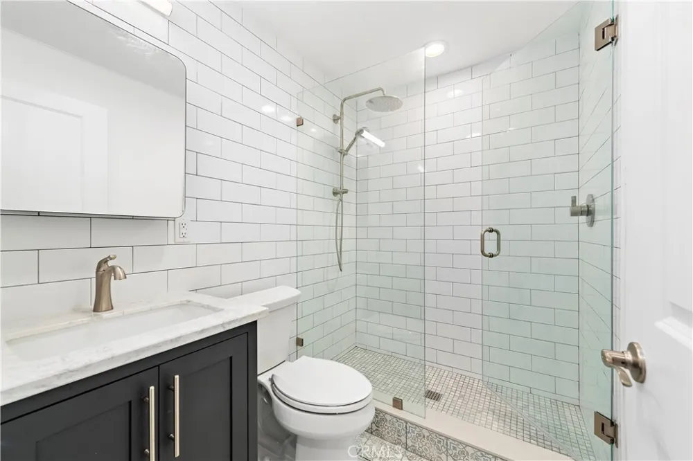 432 Coast #A Laguna Beach, CA 92651