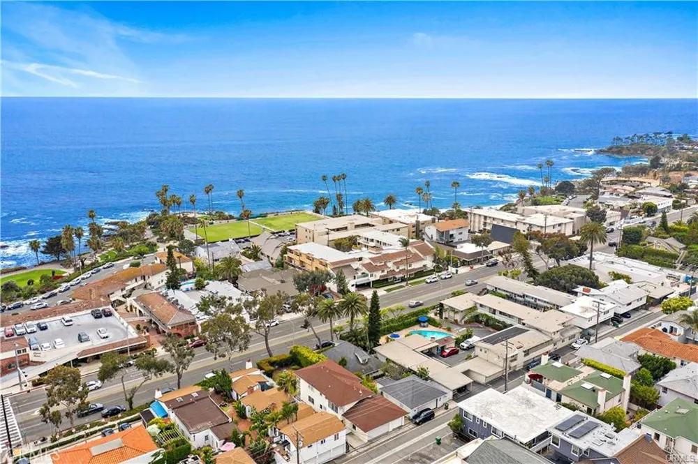432 Coast #A Laguna Beach, CA 92651