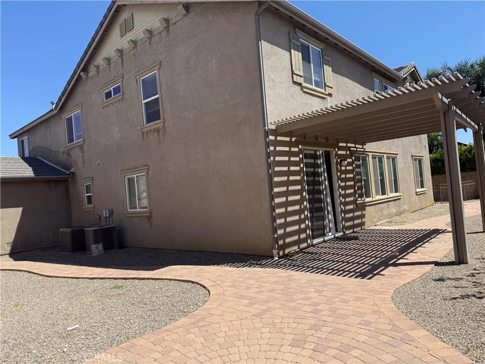 12417 Meadowvale Street Eastvale, CA 91752