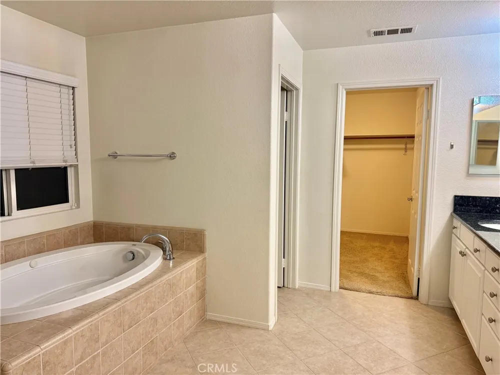 12417 Meadowvale Street Eastvale, CA 91752