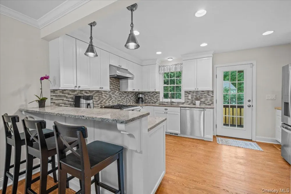 40 Branford Road Hastings-on-Hudson, NY 10706