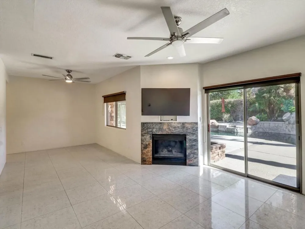 78515 Avenida Ultimo La Quinta, CA 92253