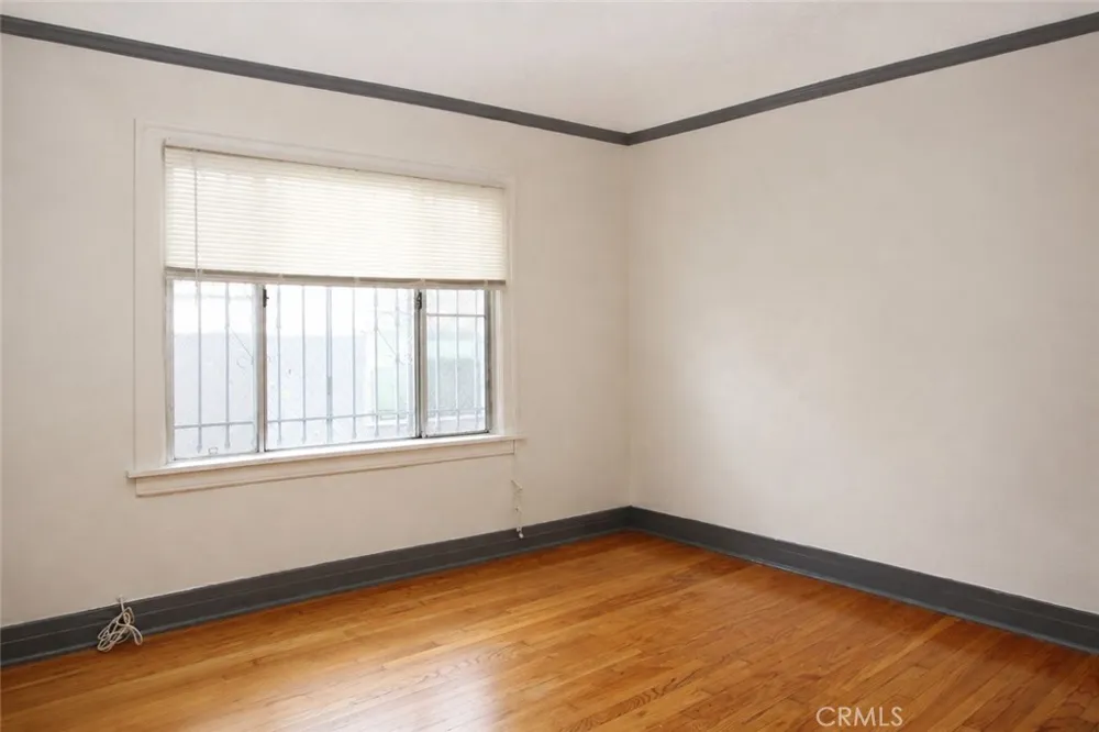 2681 Orchard Los Angeles, CA 90007