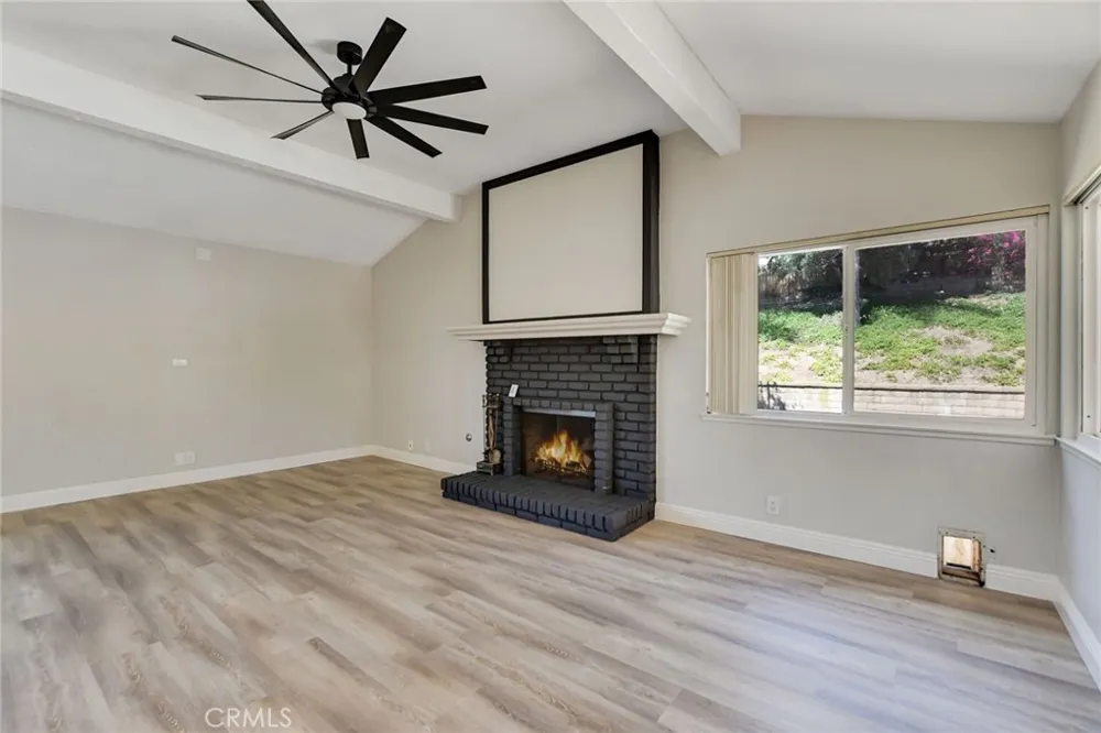 2123 Golden Hills La Verne, CA 91750
