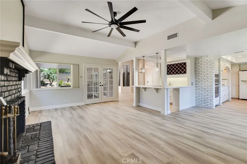 2123 Golden Hills La Verne, CA 91750