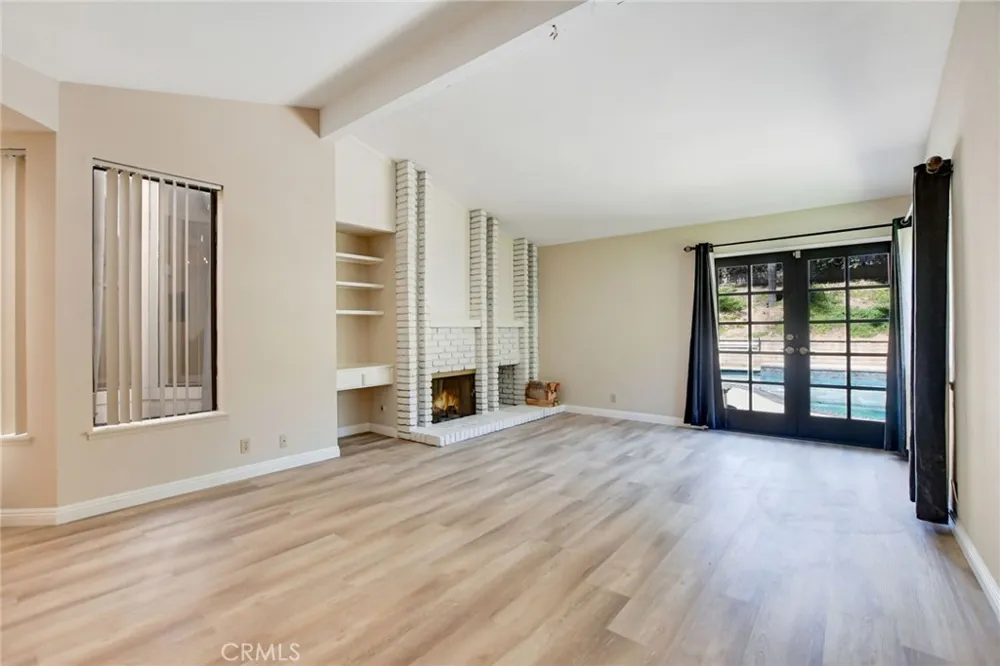 2123 Golden Hills La Verne, CA 91750