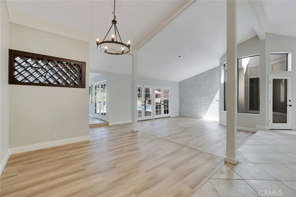 2123 Golden Hills La Verne, CA 91750