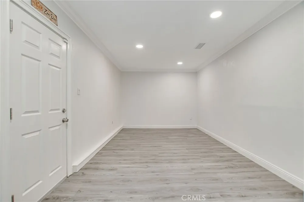 2123 Golden Hills La Verne, CA 91750
