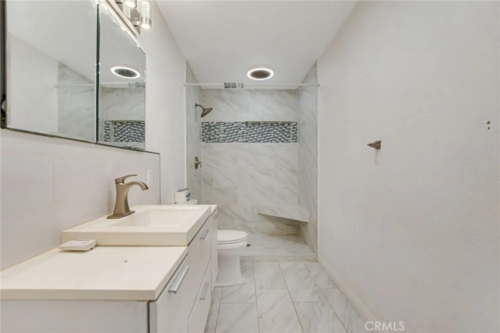2123 Golden Hills La Verne, CA 91750