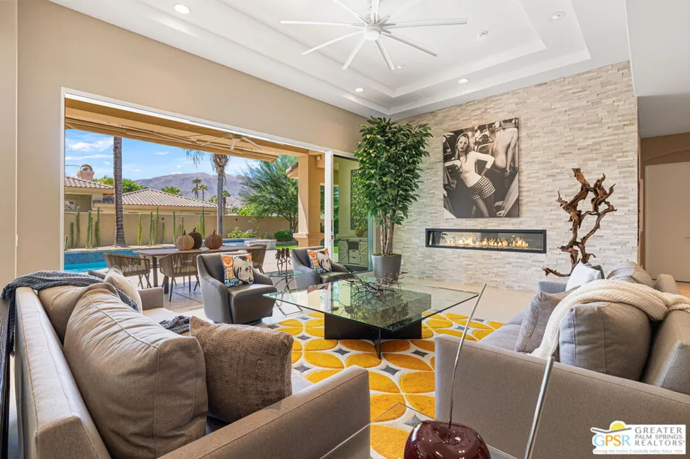 8 Collegiate Circle Rancho Mirage, CA 92270