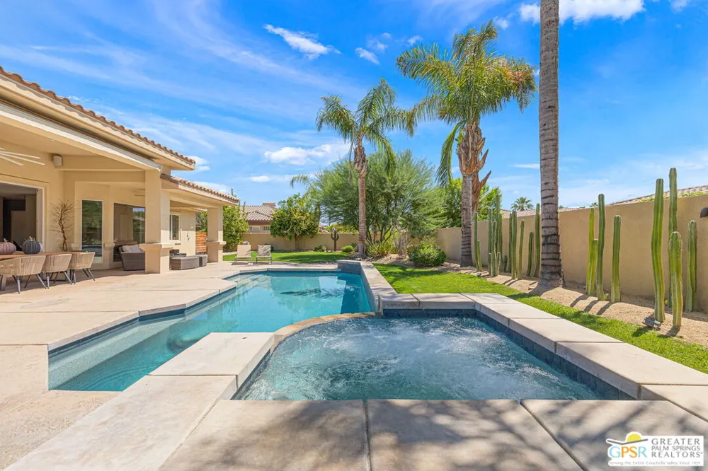 8 Collegiate Circle Rancho Mirage, CA 92270