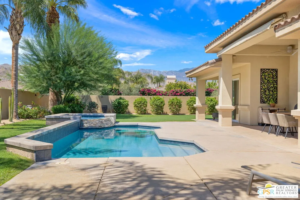 8 Collegiate Circle Rancho Mirage, CA 92270