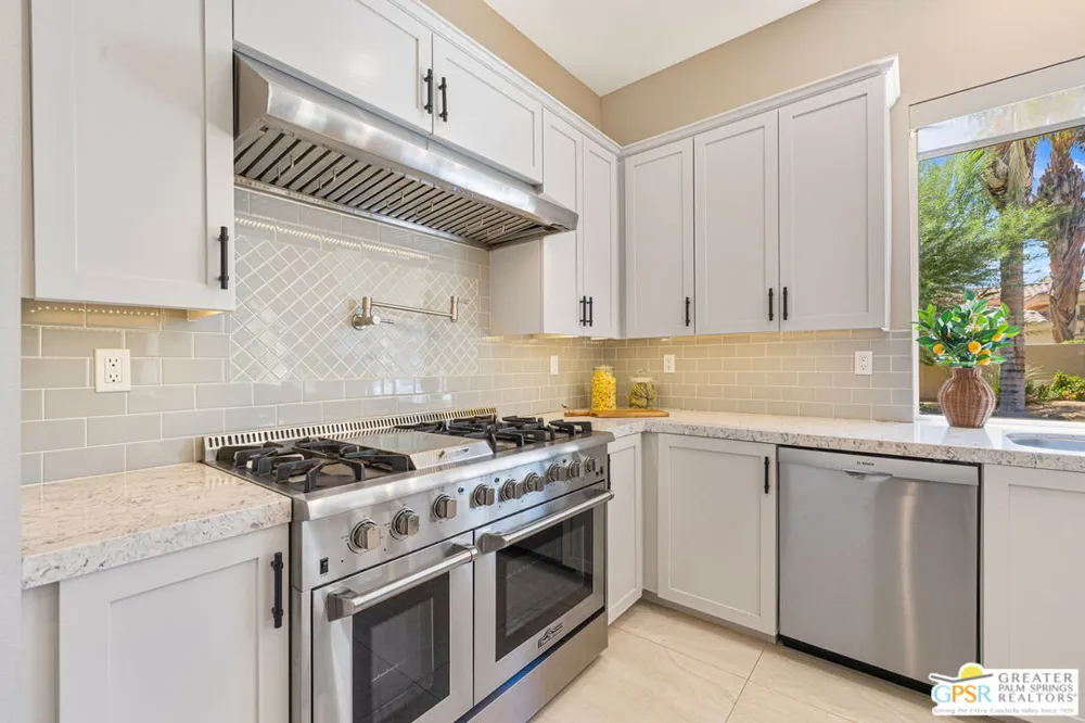 8 Collegiate Circle Rancho Mirage, CA 92270