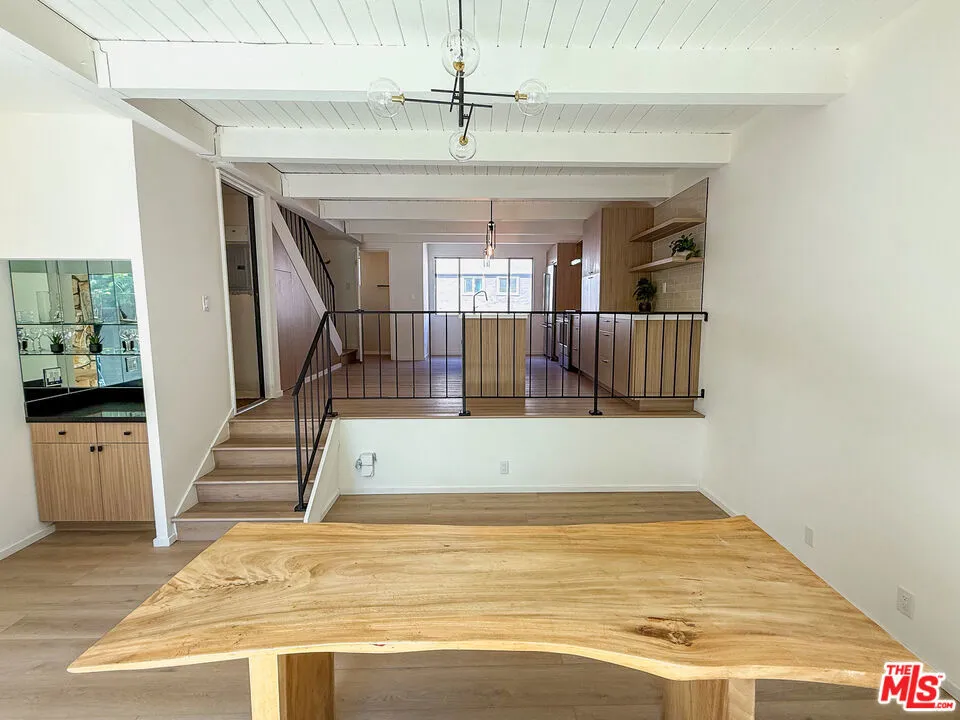 6639 Green Valley Circle Culver City, CA 90230