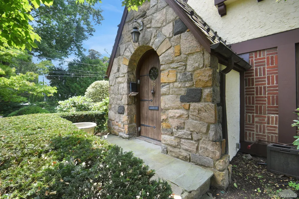46 Fenimore Road Scarsdale, NY 10583