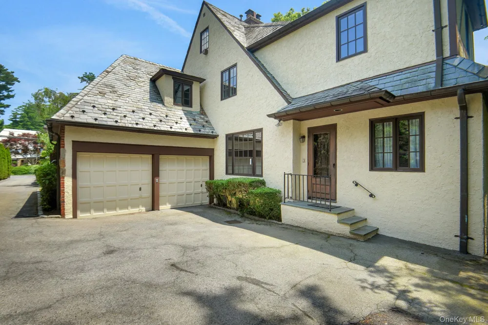 46 Fenimore Road Scarsdale, NY 10583