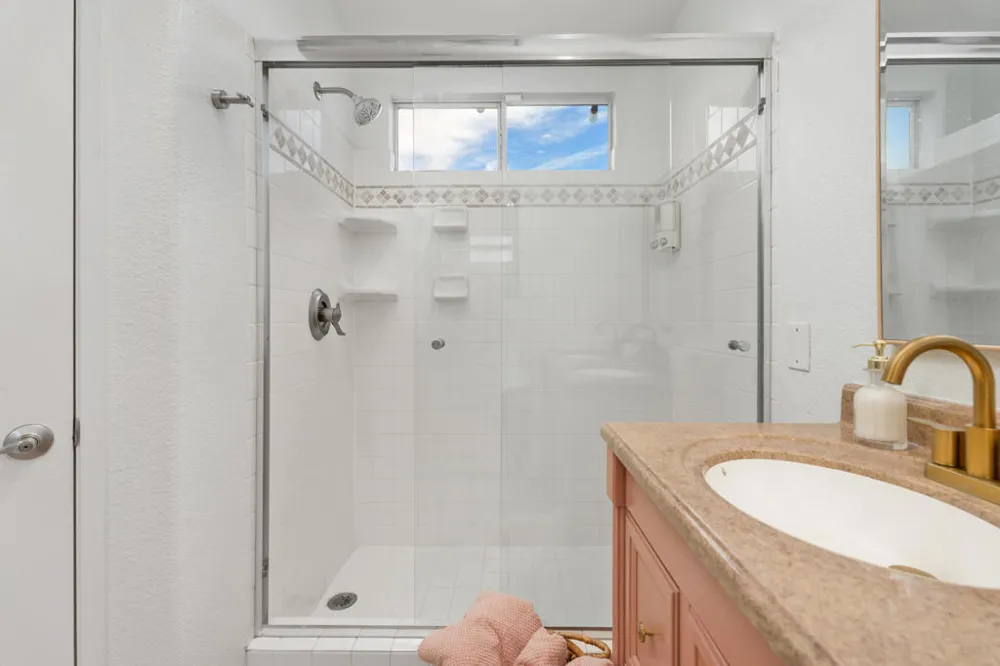 46664 Via Celeste Indio, CA 92201