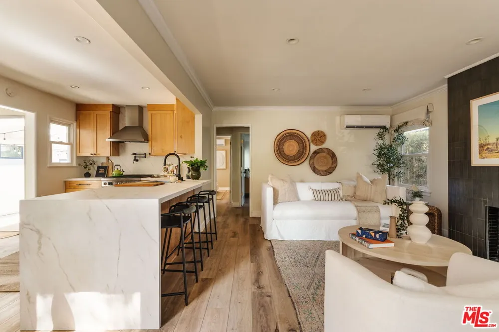 3540 Maplewood Avenue Los Angeles, CA 90066