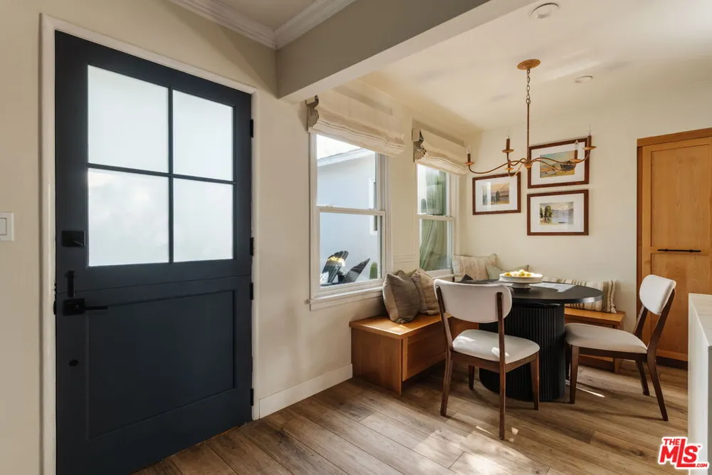 3540 Maplewood Avenue Los Angeles, CA 90066